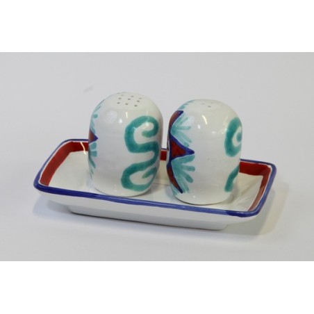 Salt and Pepper Shakers Salina