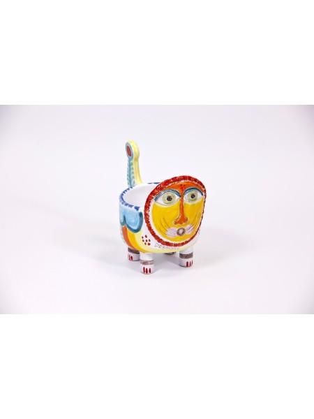 Lion Vase Folk LE204